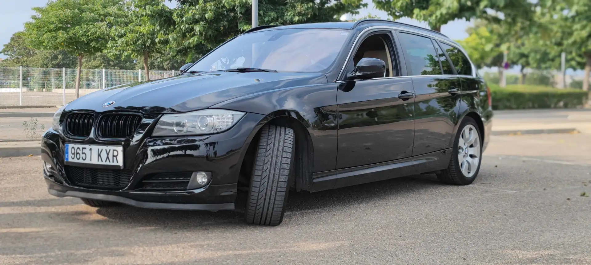 BMW 325 325d Touring Negro - 2