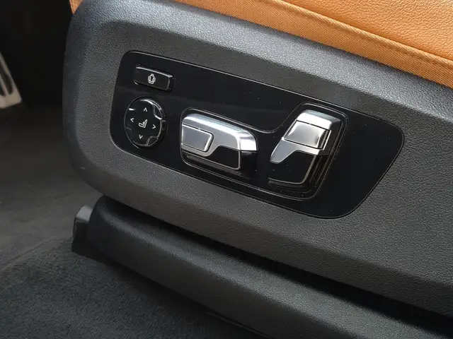 BMW X6 30d*M PAKET*1.BESITZ*ACC*RFK*ALCANTARA HIMMEL Ansicht 23