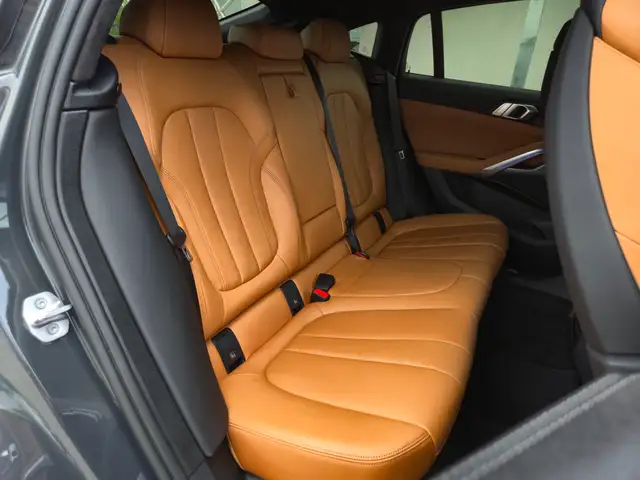 BMW X6 30d*M PAKET*1.BESITZ*ACC*RFK*ALCANTARA HIMMEL Ansicht 19