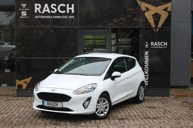 Ford Fiesta 1.1 +GRA+NAVI+BT+PDC+SHZ