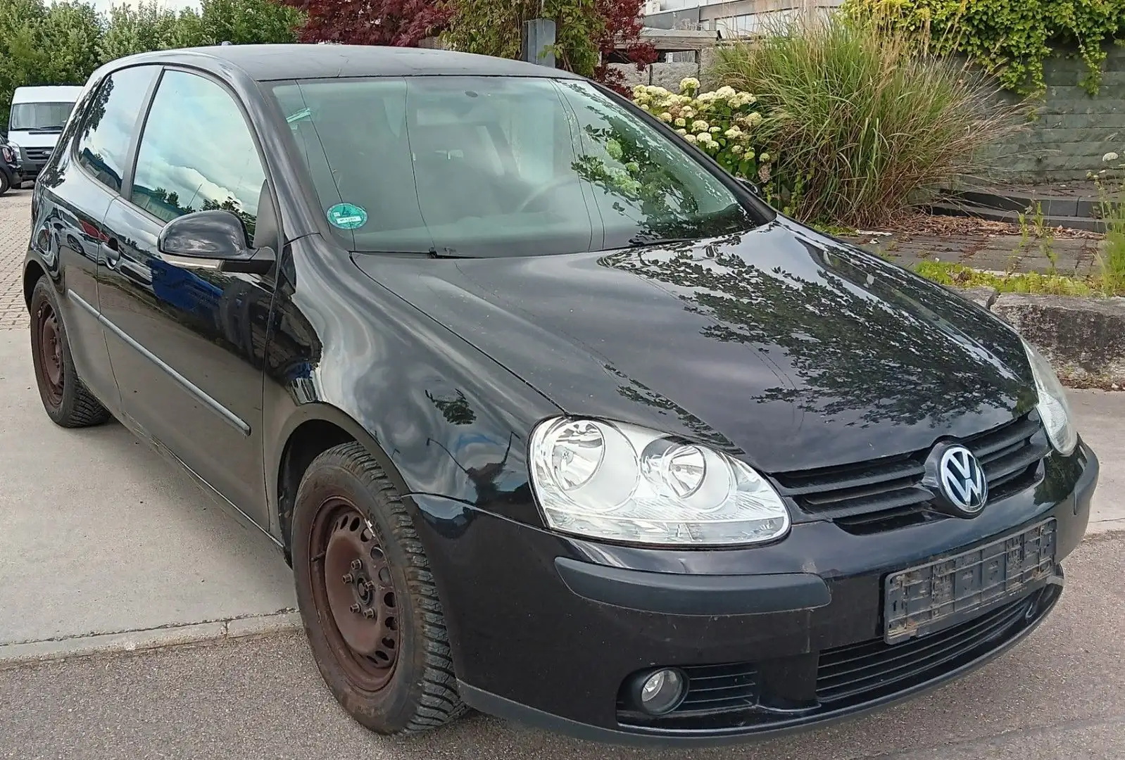 Volkswagen Golf V Lim. Trendline Black - 1