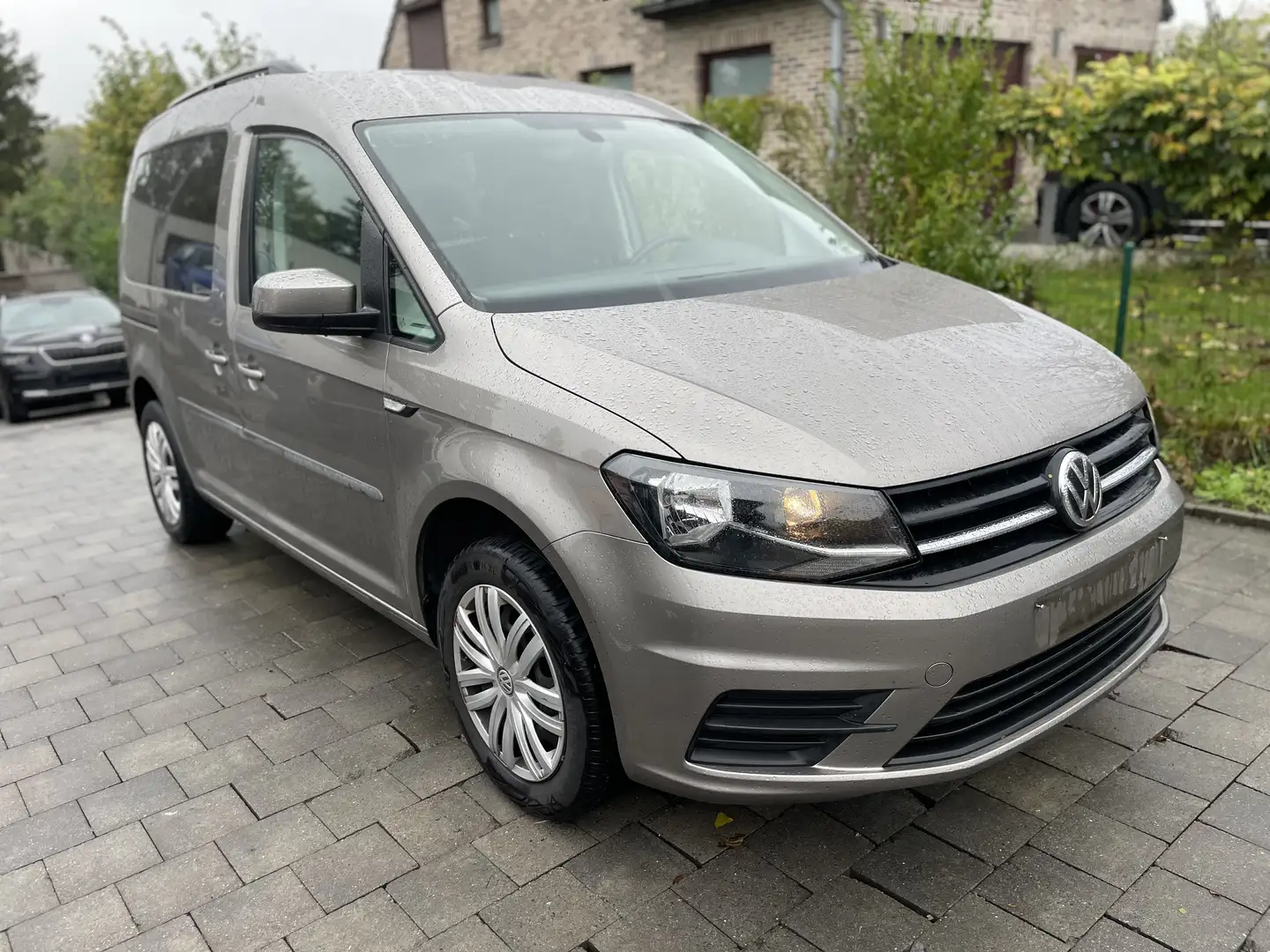 Volkswagen Caddy CADDY 1.4 TSI TRENDLINE 5-PL AIRCO/GPS/CARPLAY/EU6 Grijs - 1
