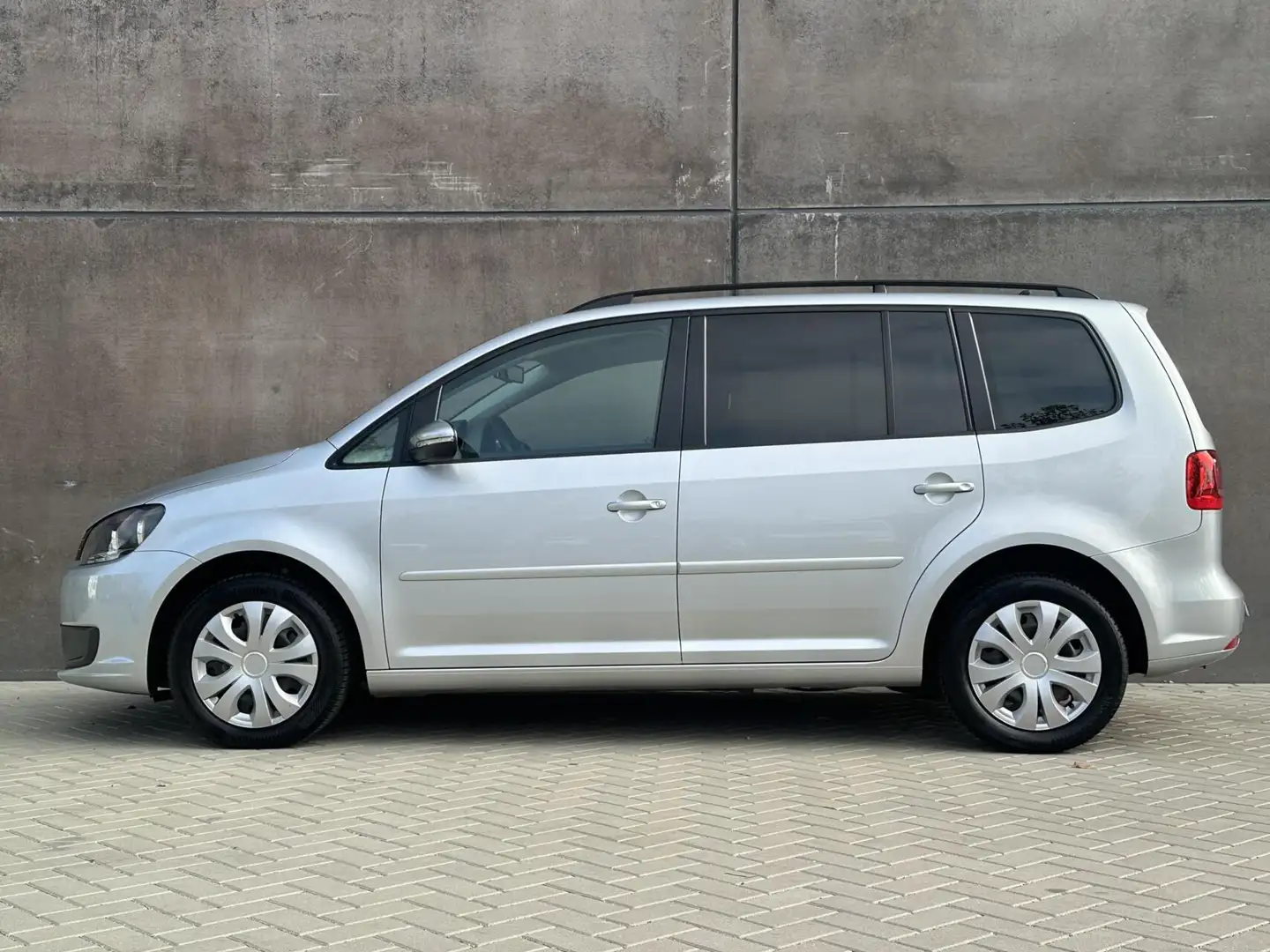 Volkswagen Touran 1.4 TSI Comfortline 7p. 1ste Eig. | Trekhaak | Dea Grijs - 2