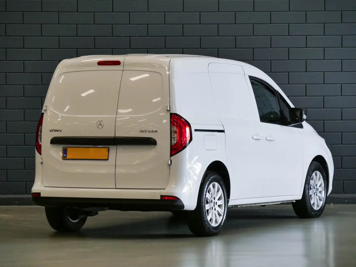 Mercedes-Benz Citan 110 CDI 95PK AUTOMAAT L1 Pro | CAMERA | CARPLAY | Blanc - 2