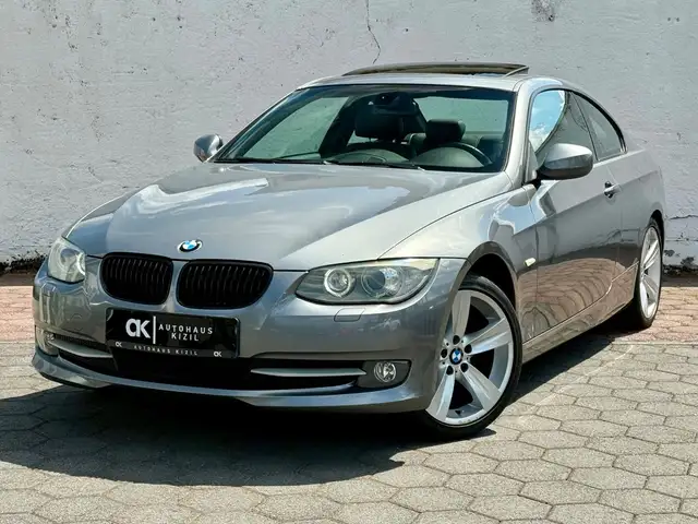 BMW 320 i Coupe Leder,Navi,Xenon,S-Dach, S-Heft