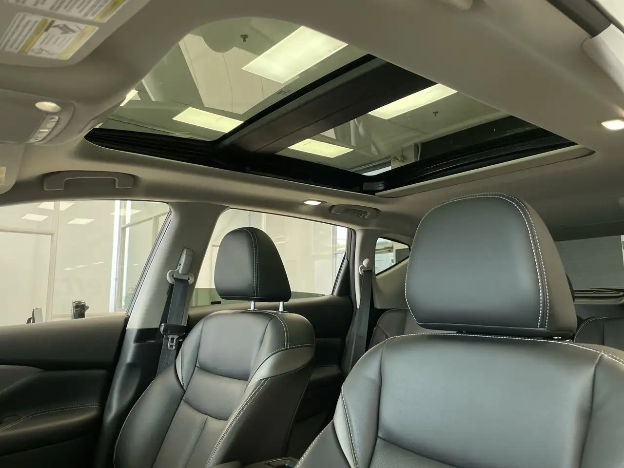 Nissan Murano снимка Nissan Murano