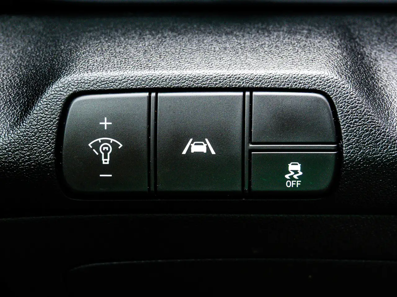 Hyundai ELANTRA fotografie Hyundai ELANTRA