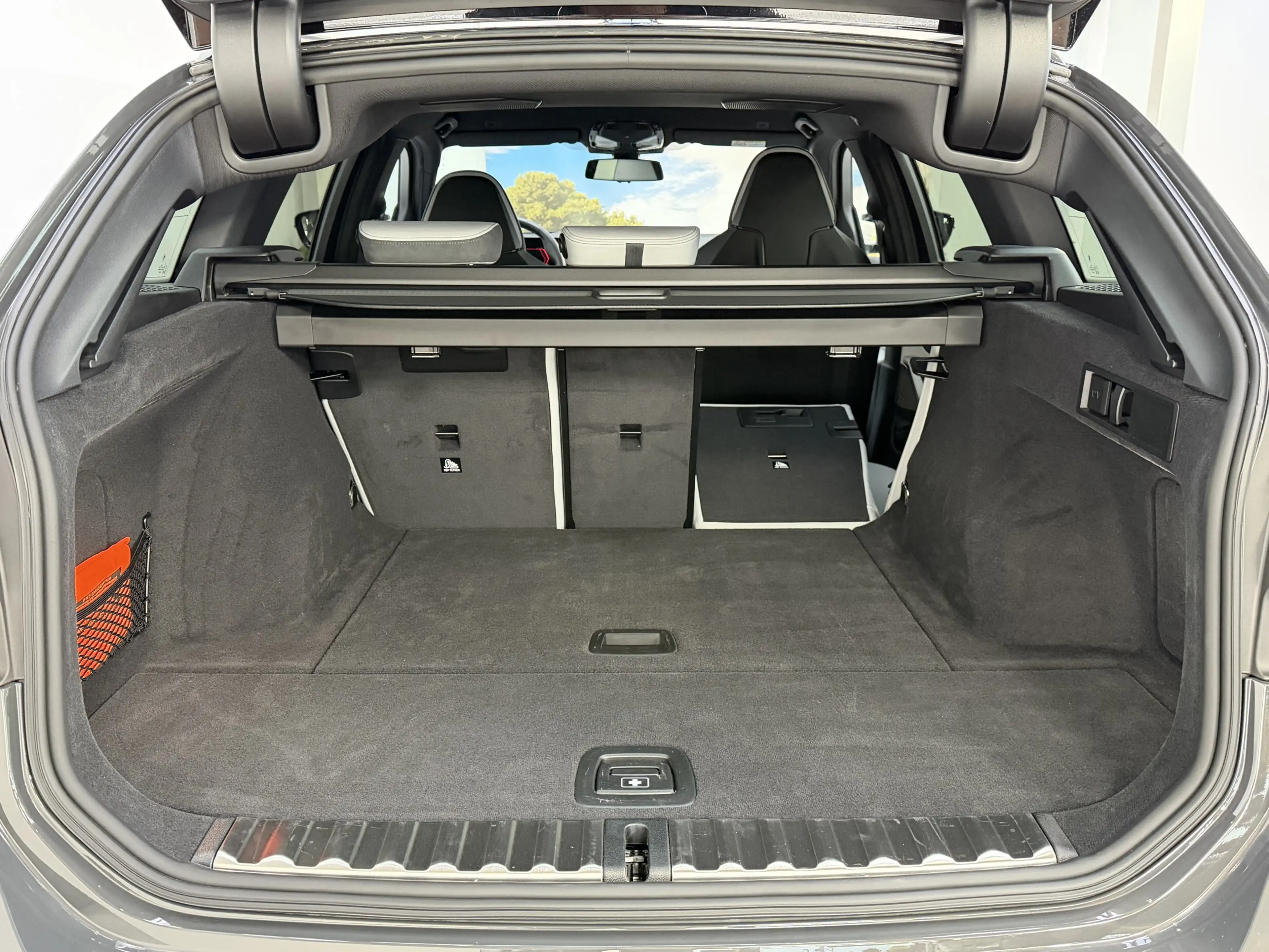 BMW M3 xDr. Competition Sitzlüftung Carbon ACC 360° — photo 22