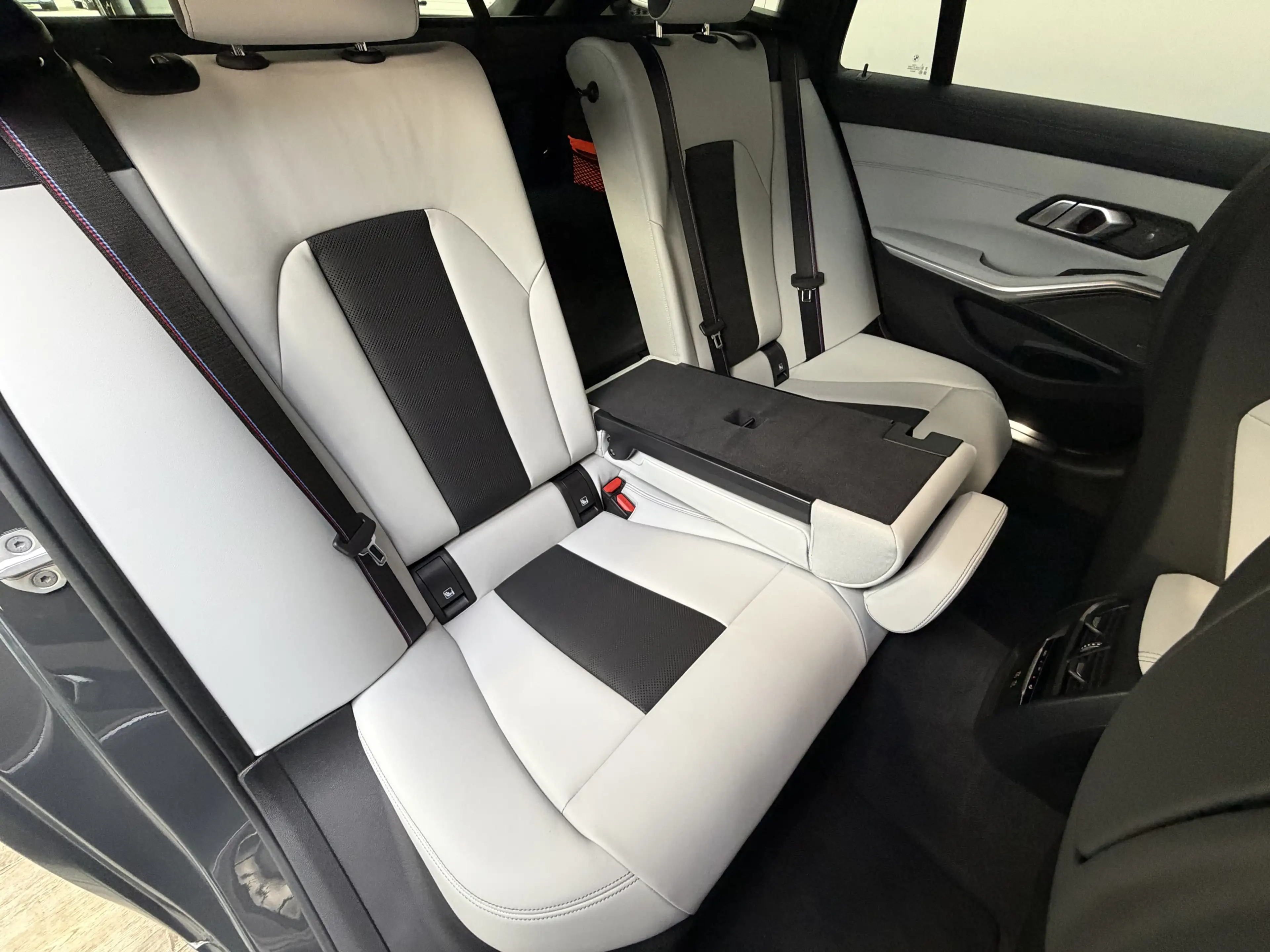 BMW M3 xDr. Competition Sitzlüftung Carbon ACC 360° — photo 24