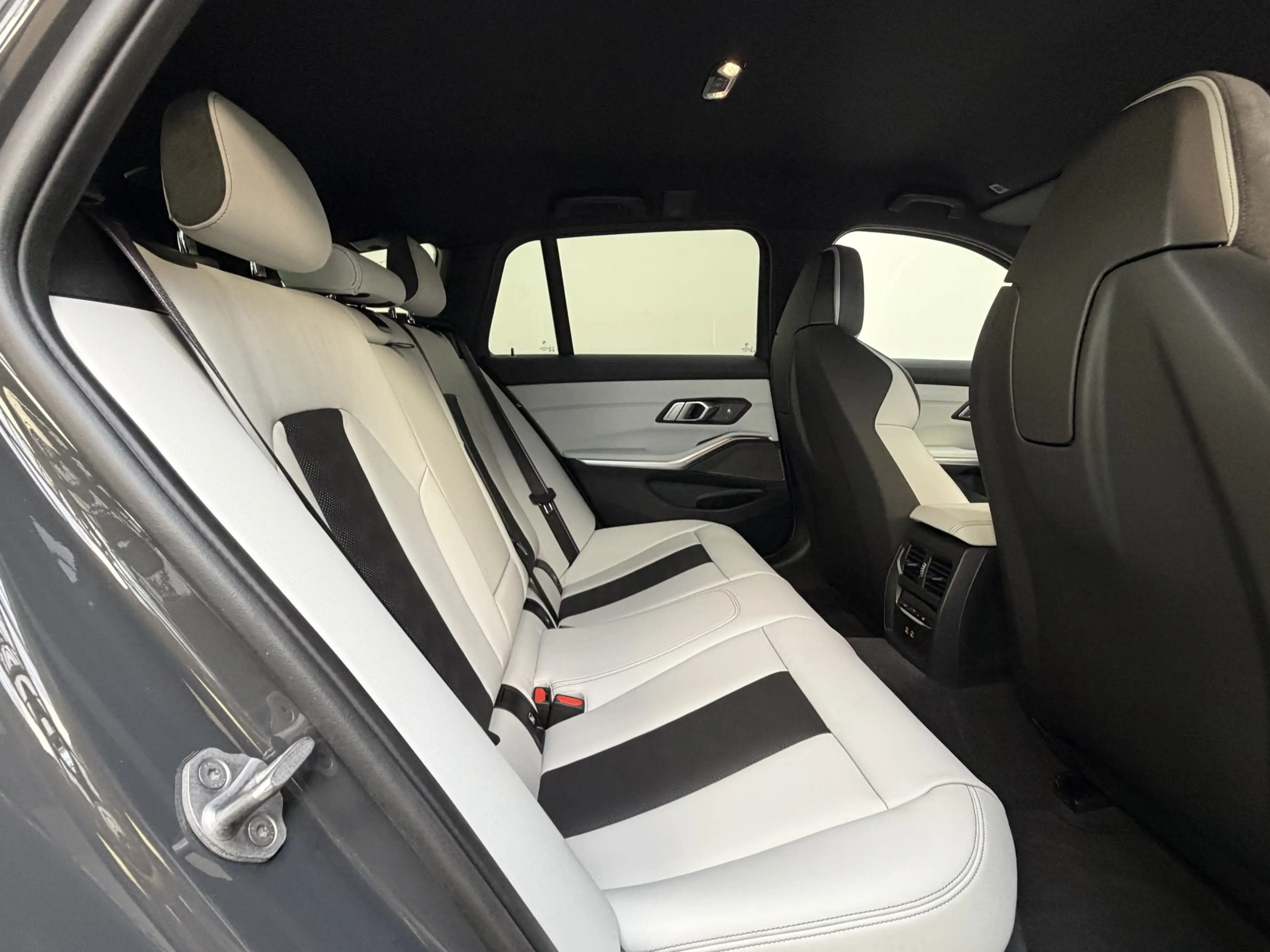 BMW M3 xDr. Competition Sitzlüftung Carbon ACC 360° — photo 28