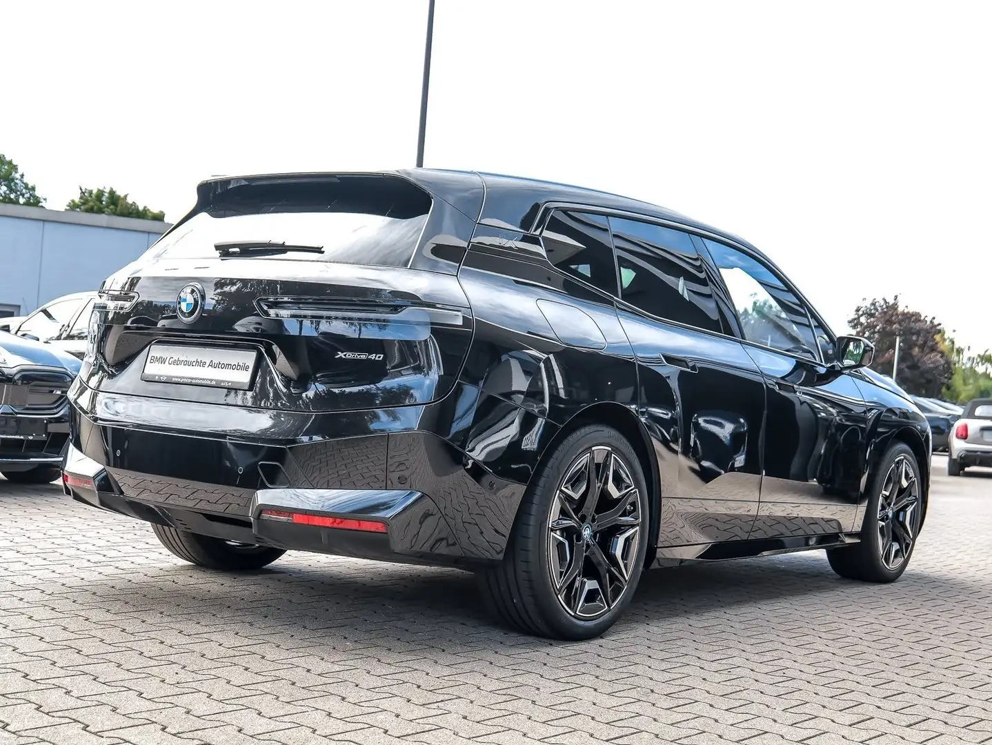 BMW iX xDrive40 Noir - 2