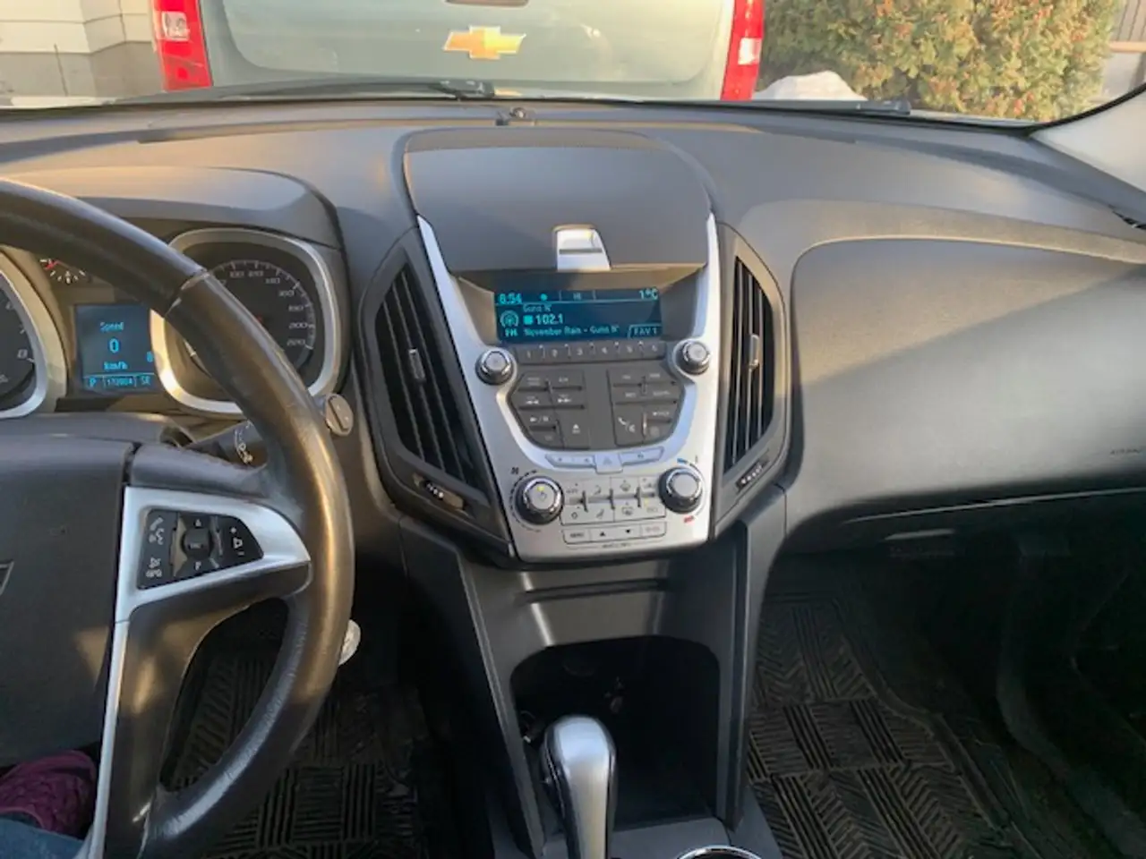 Chevrolet Equinox снимка Chevrolet Equinox