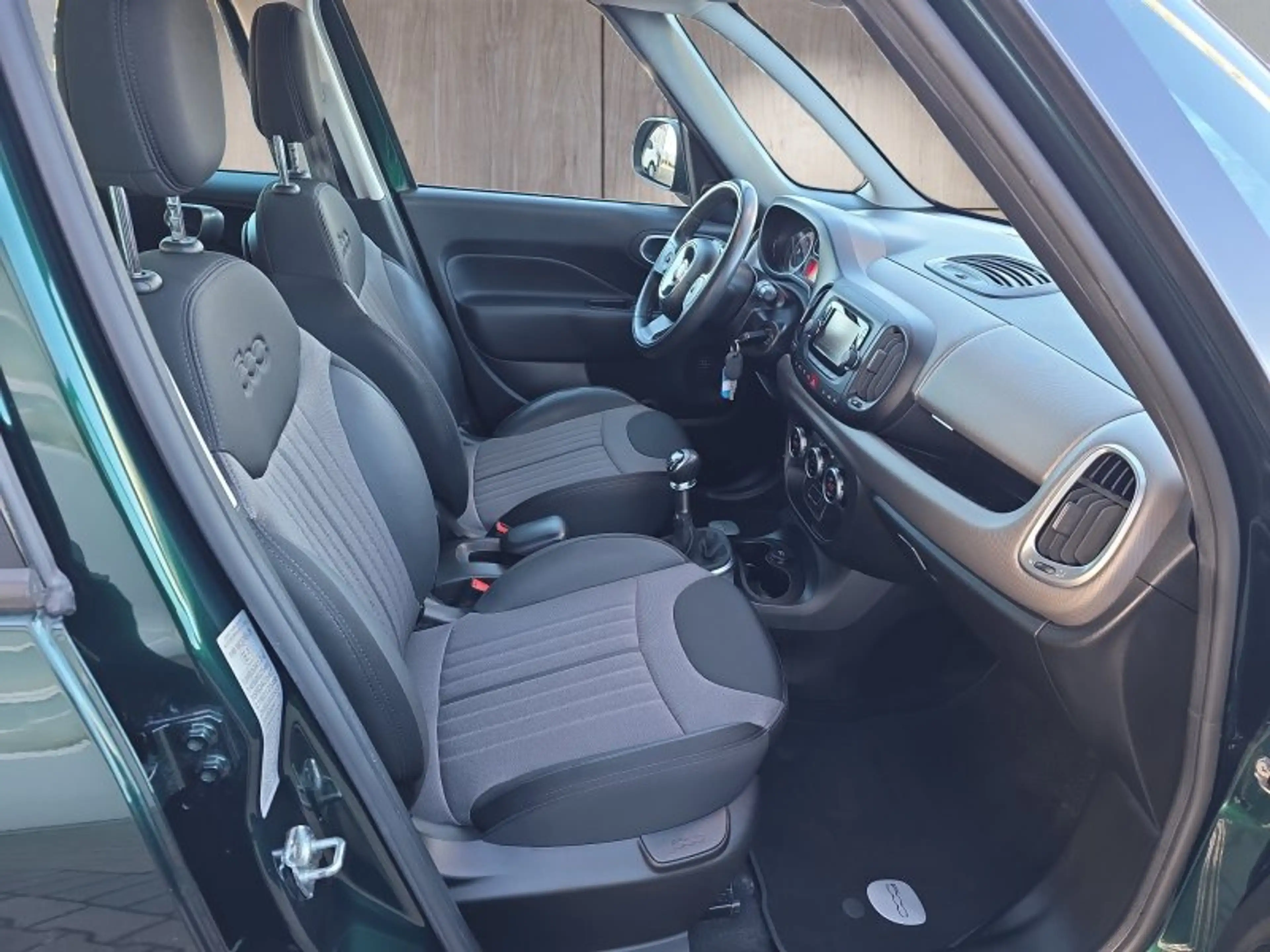 Fiat 500L 1.6 M-Jet 17*Alu/WR/Navi/Kamera/Temp. — photo 15