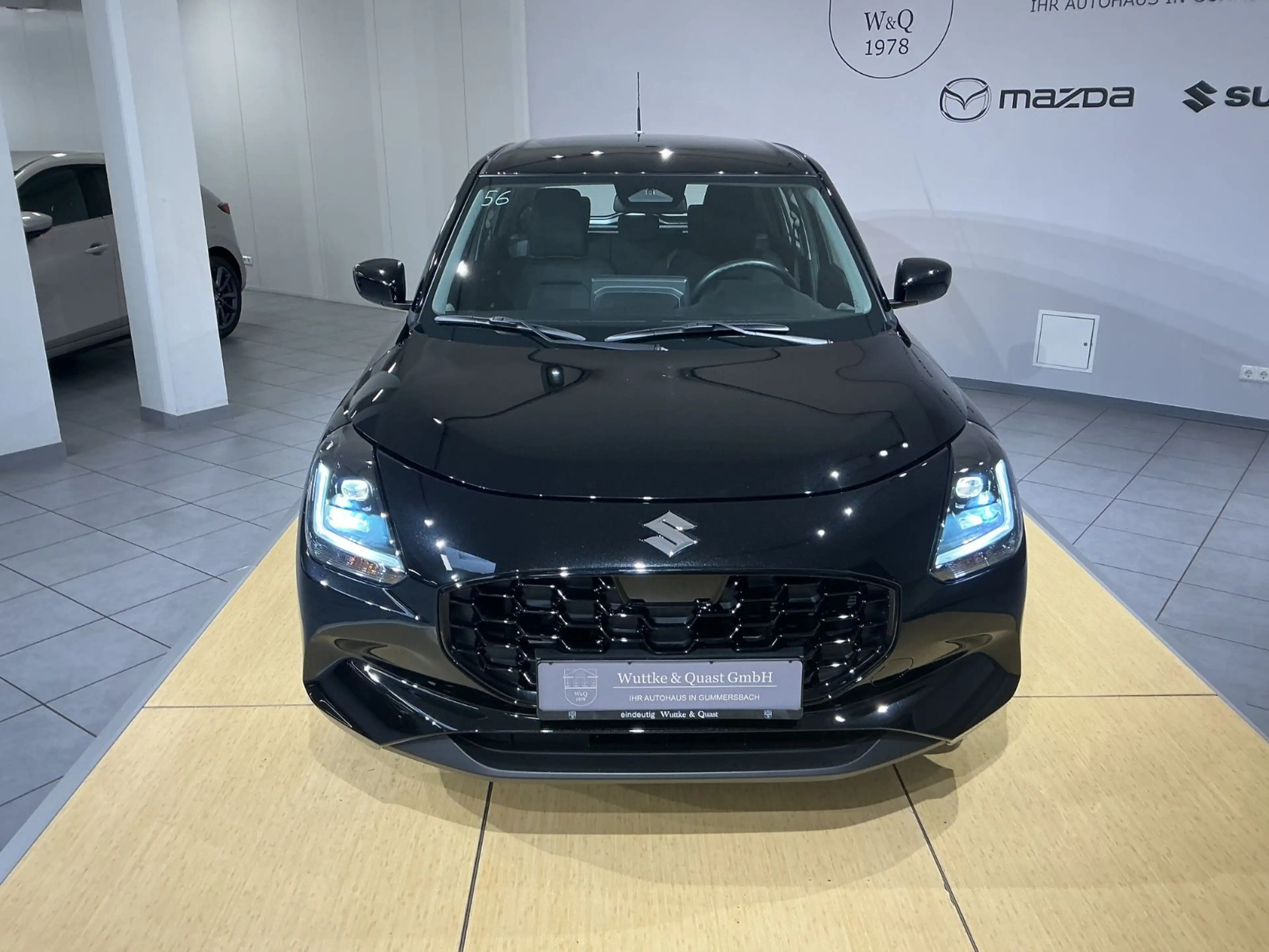 Suzuki Swift Club Hybrid 61 kW AllGrip *CarPlay*Kamera* — photo 8