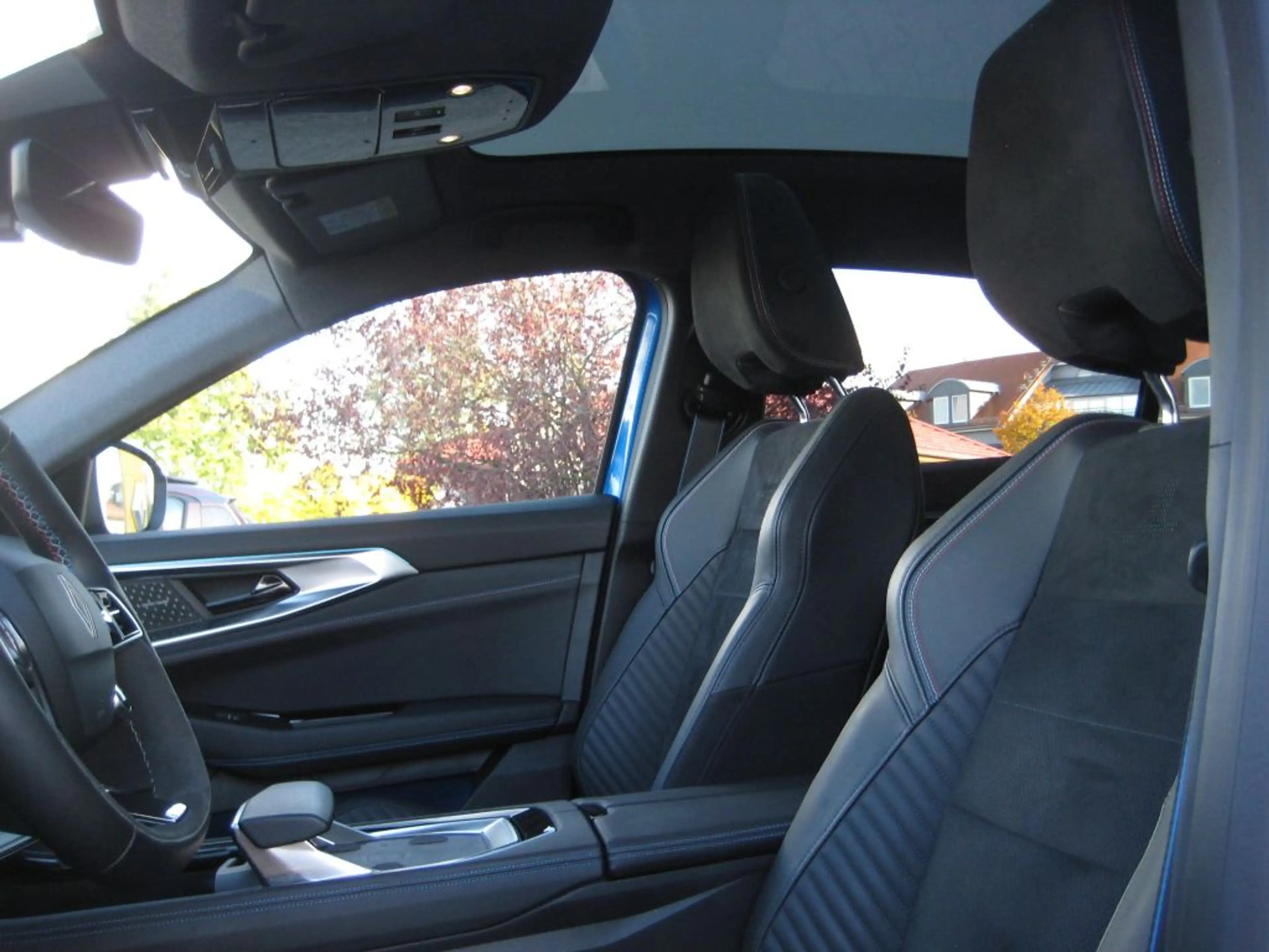 Renault Rafale E-TECH Full Hybrid 200 Esprit Alpine — photo 9