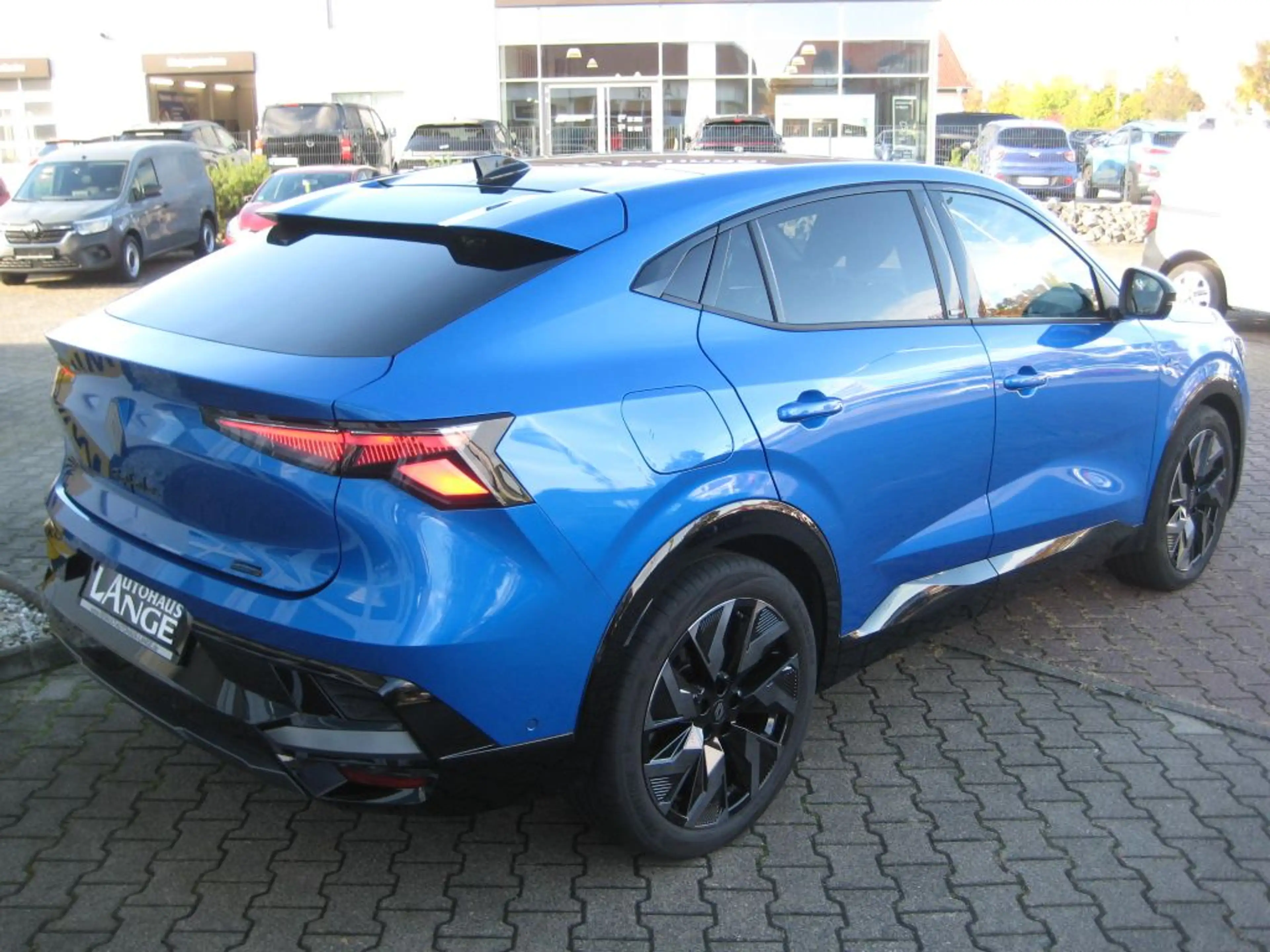Renault Rafale E-TECH Full Hybrid 200 Esprit Alpine — photo 3