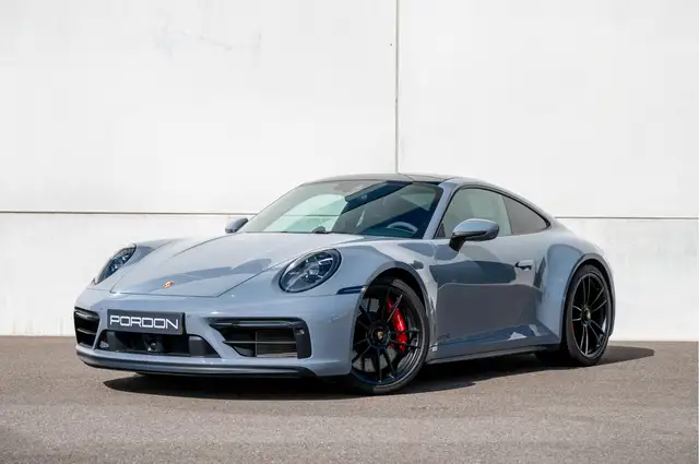 Porsche 992 3.0 Carrera 4 GTS Sportdesign / BOSE / Carbon