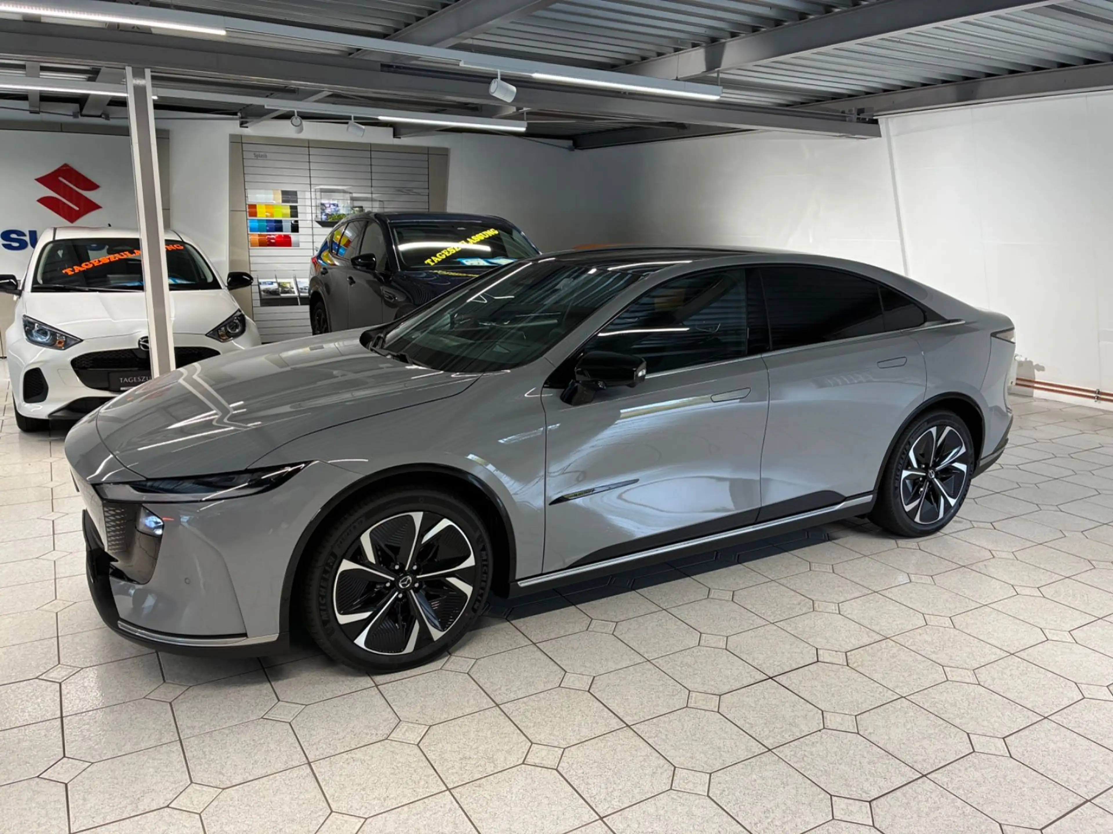Mazda 6e EV 245PS Long Range RWD Takumi — photo 13
