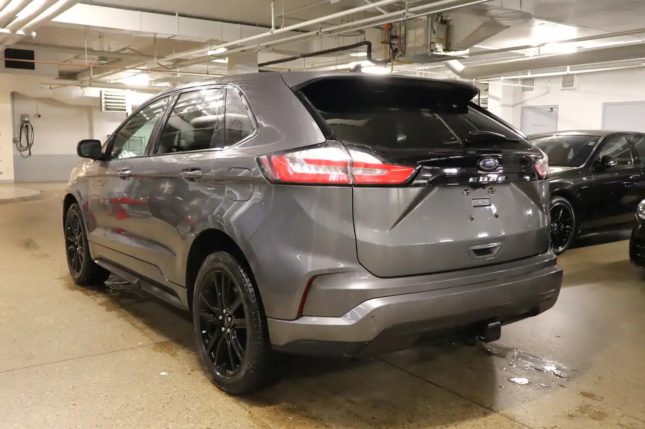 Ford Edge photo Ford Edge