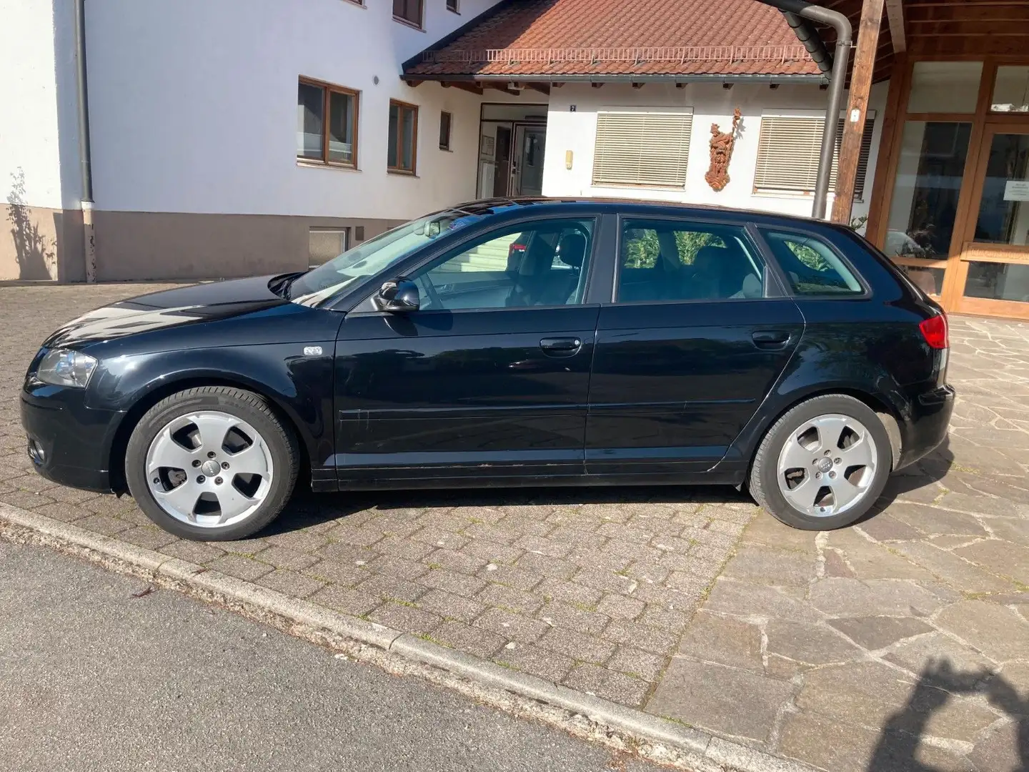 Audi A3 Sportback 2.0 TFSI Ambition quattro Fekete - 2