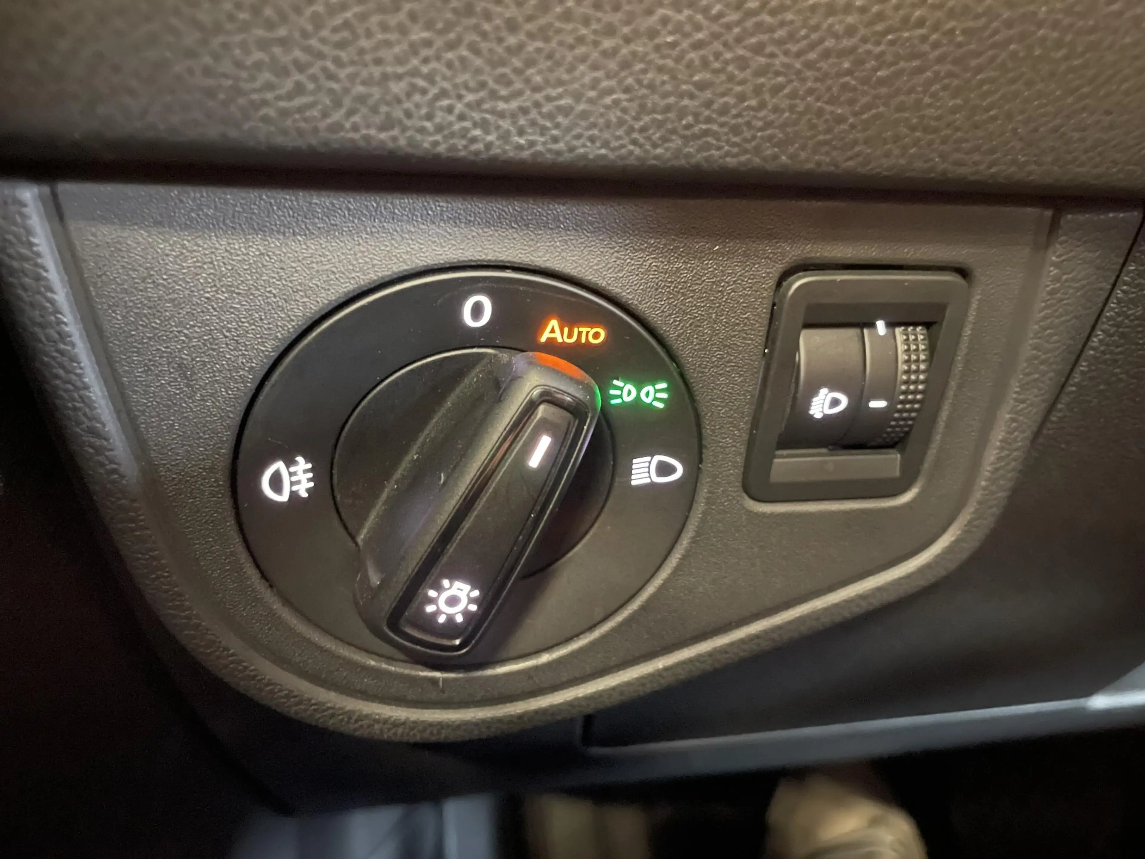 Volkswagen Polo 1.0 TSI DSG Life Navigatie Apple Carplay/Android A — photo 13