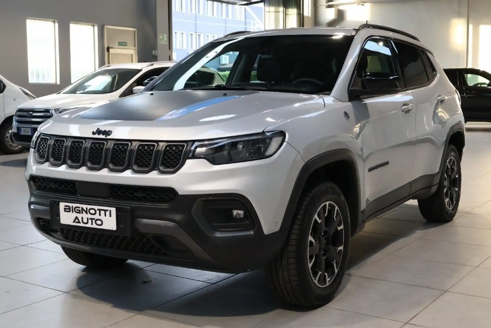 Jeep Compass 1.3 Turbo T4 240 CV PHEV AT6 4xe Trailhawk Argent - 1