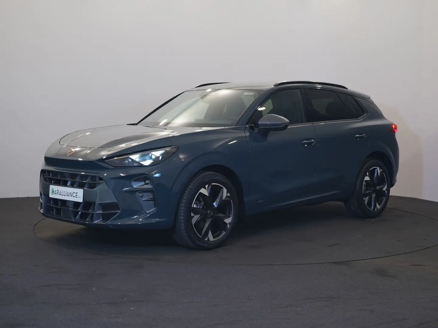CUPRA Terramar 1.5eTSIDSG|MatrixLED|Cam|JA19|App-Connect| Blauw - 1