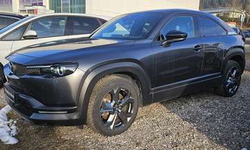 35,5 kWh e-SKYACTIV*First Edition*3,24%*Allwetter