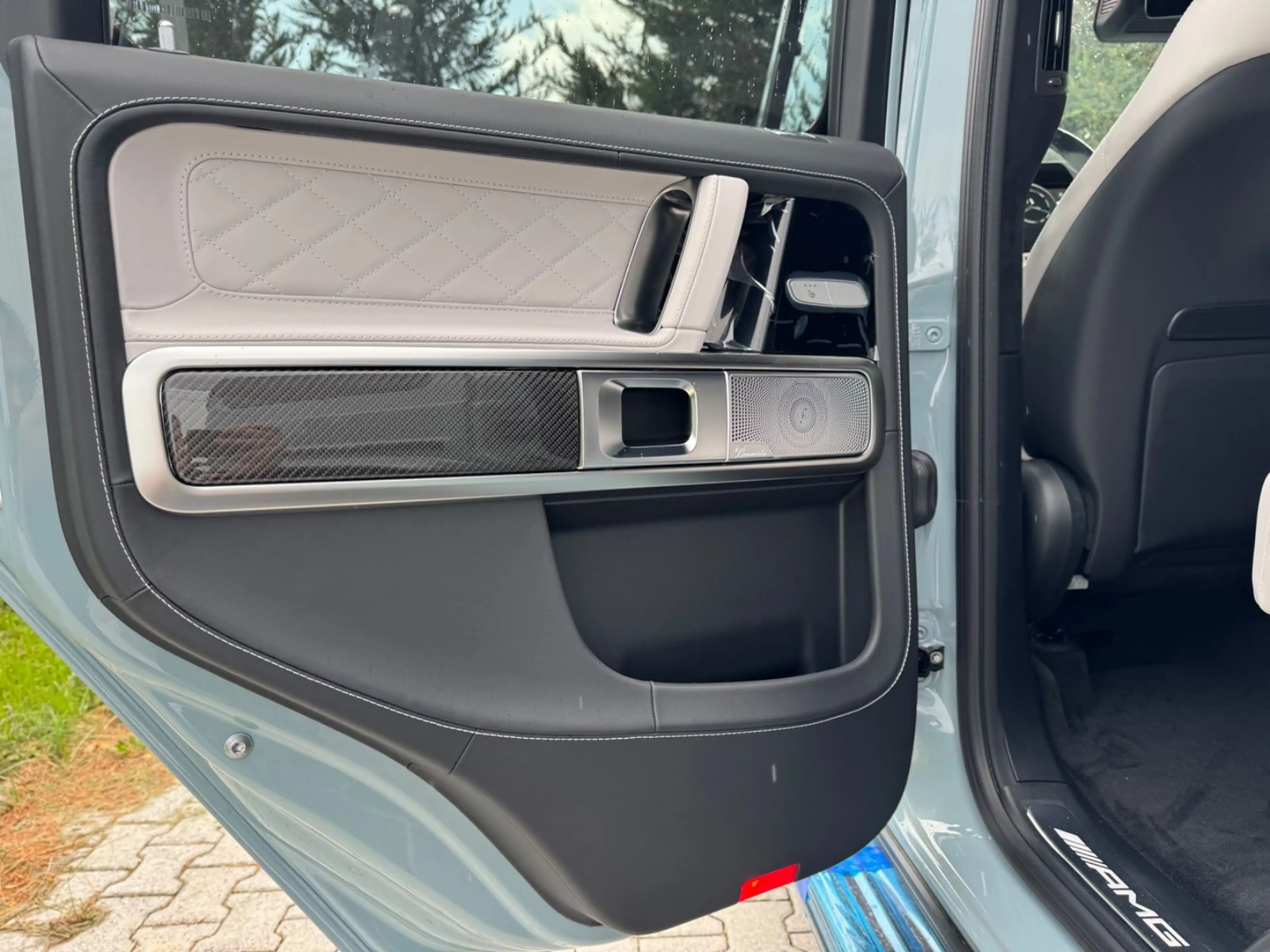 Mercedes-Benz G 63 AMG MY27|WEISS INT|CARBON EXT|ACTIVE RIDE|SUPERIOR| — photo 15