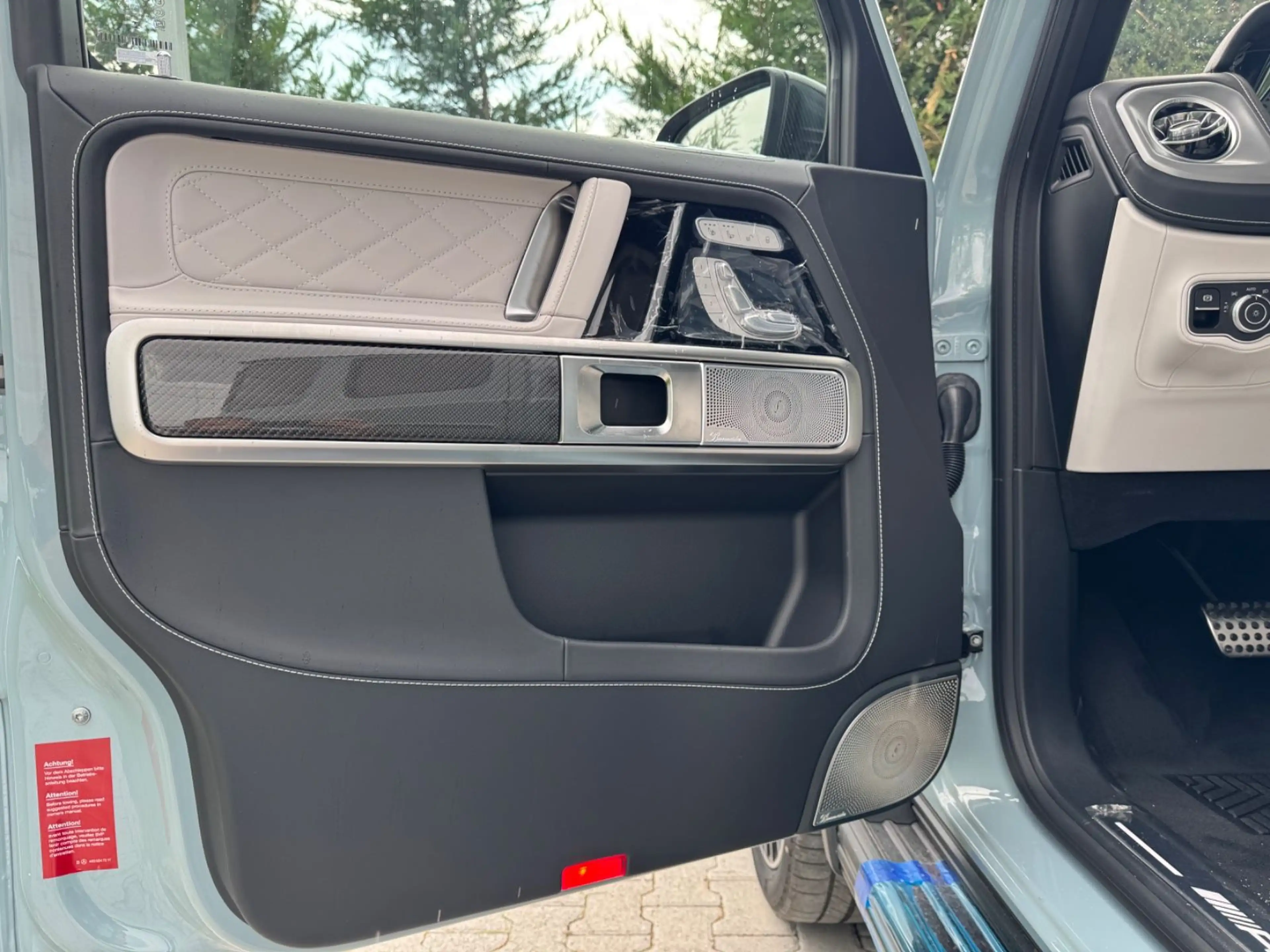 Mercedes-Benz G 63 AMG MY27|WEISS INT|CARBON EXT|ACTIVE RIDE|SUPERIOR| — photo 14