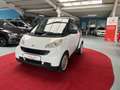 smart forTwo fortwo coupe mhd pure 52 kW Schwarz - thumbnail 1