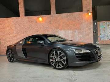 R8 Coupe 5.2 V10 quattro, Manual