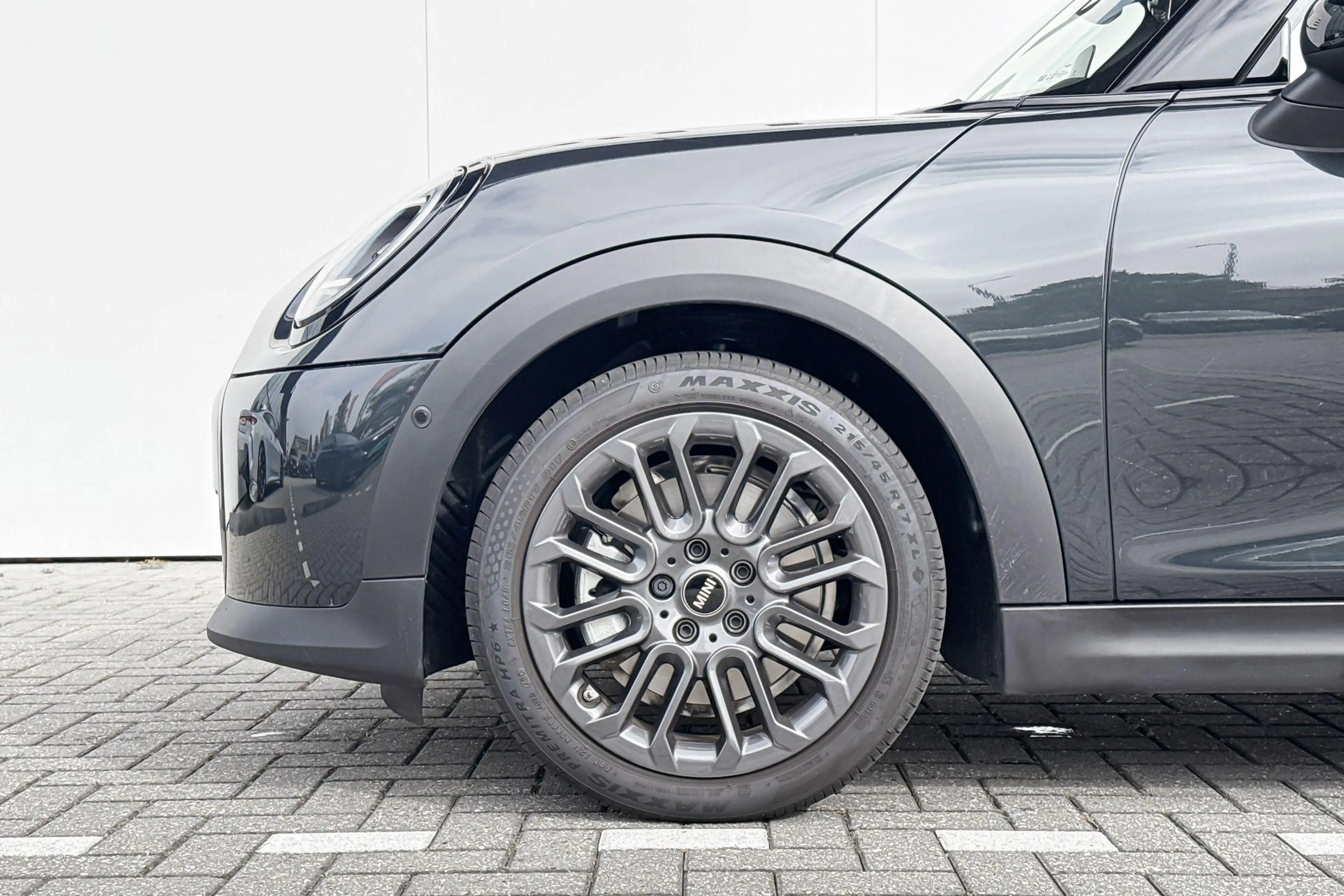 MINI Cooper Cabrio 2.0 Cooper S Favoured S | 17 Inch U-Spoke grey — photo 3