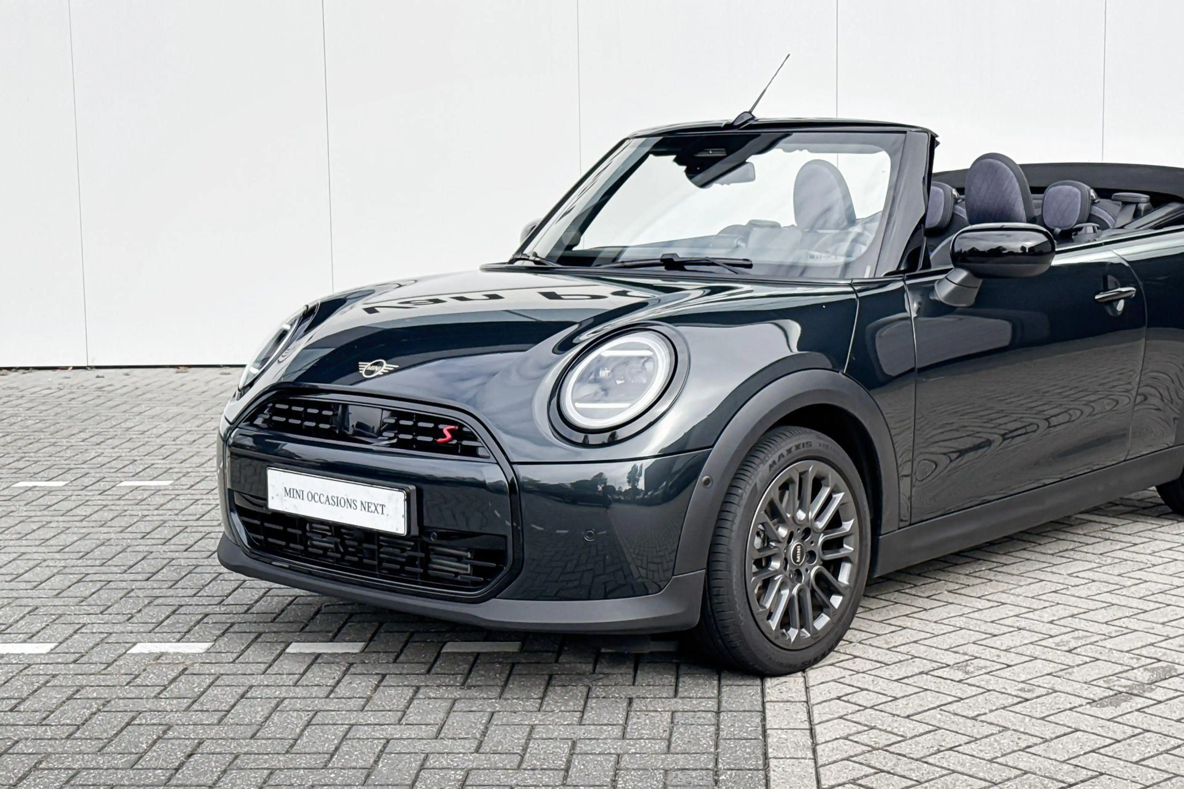 MINI Cooper Cabrio 2.0 Cooper S Favoured S | 17 Inch U-Spoke grey — photo 15
