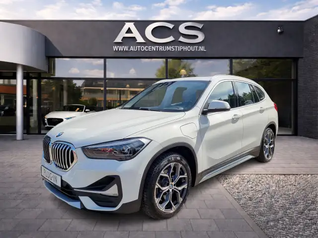 BMW X1 view 2
