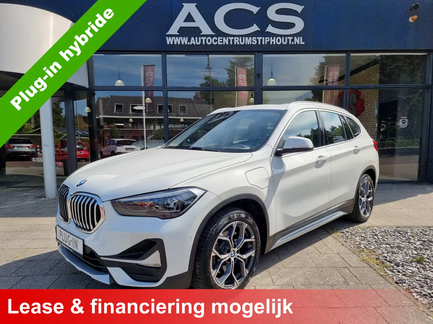 BMW X1 xDrive25e X Line | Panorama | Leder | Widescreen | Weiß - 1