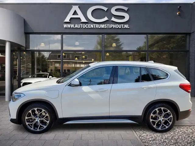 BMW X1 view 6