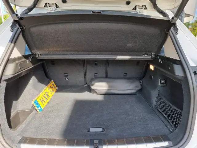 BMW X1 view 11