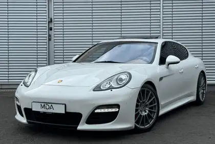 Annonce voiture d'occasion Porsche Panamera - CARADIZE