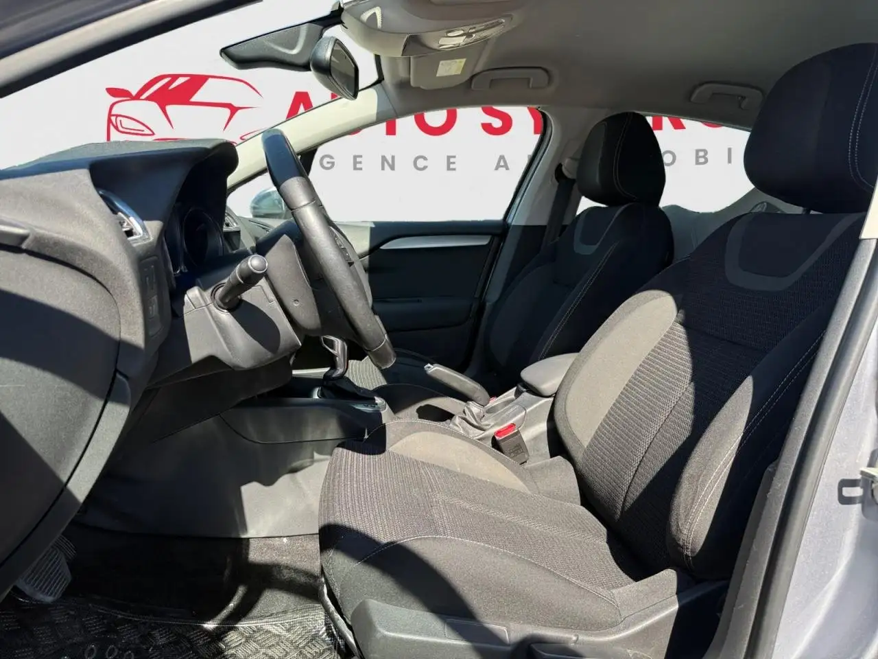 Citroen C4 Berline — photo 9