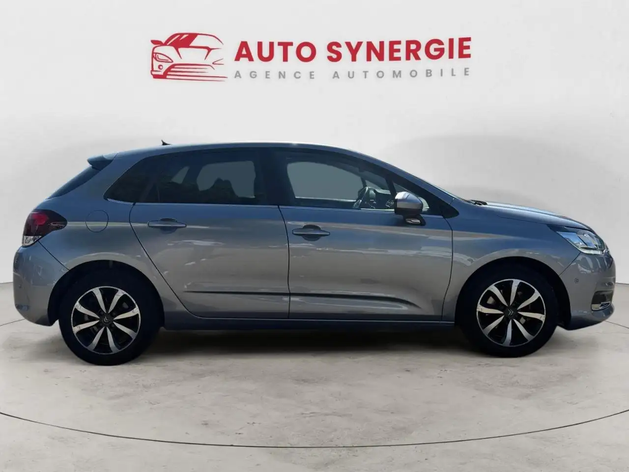Citroen C4 Berline — photo 6