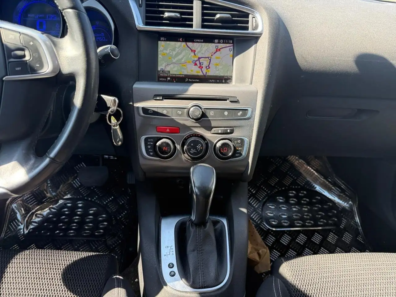 Citroen C4 Berline — photo 11
