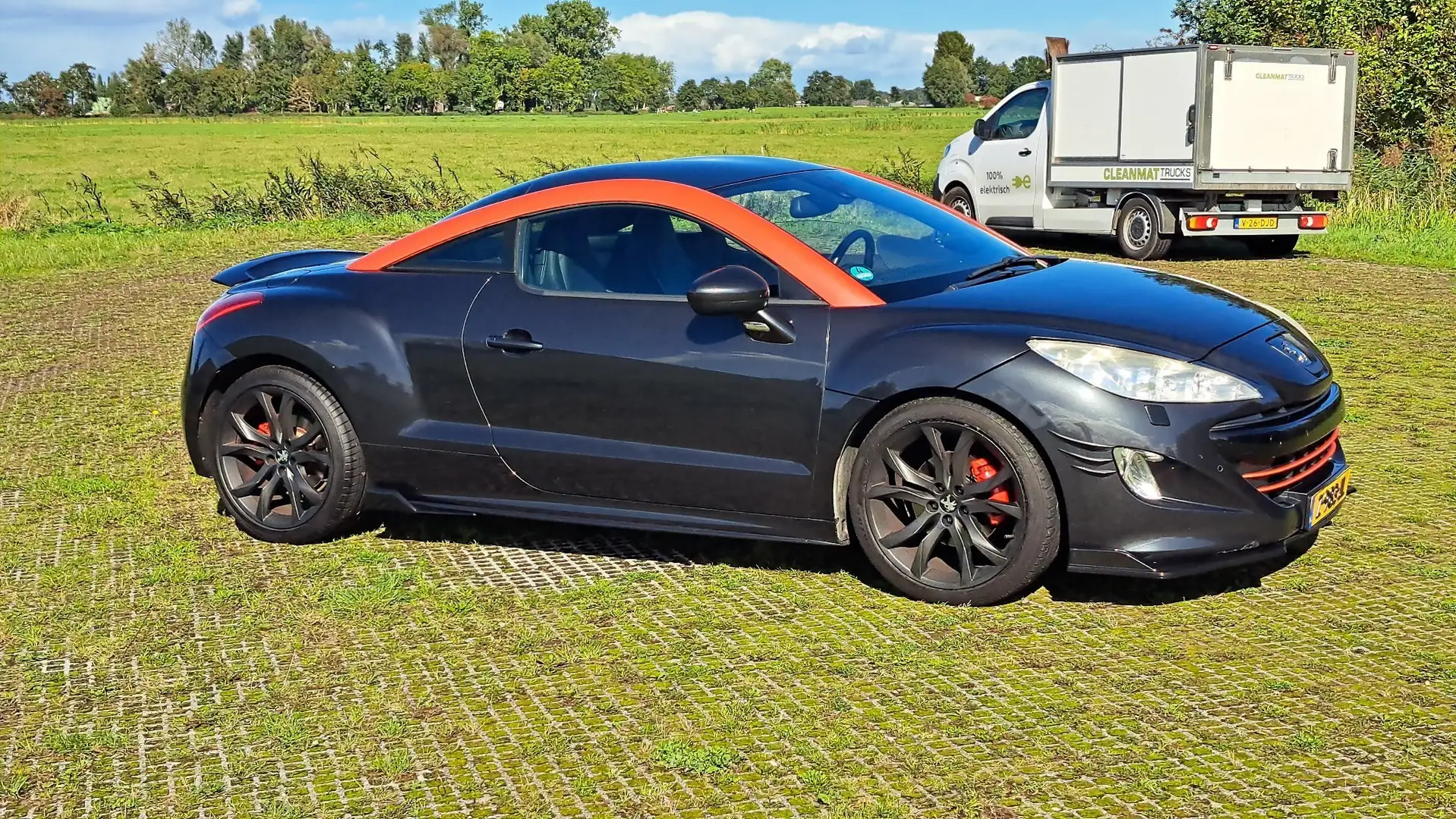 Peugeot RCZ 1.6 THP Grijs - 1