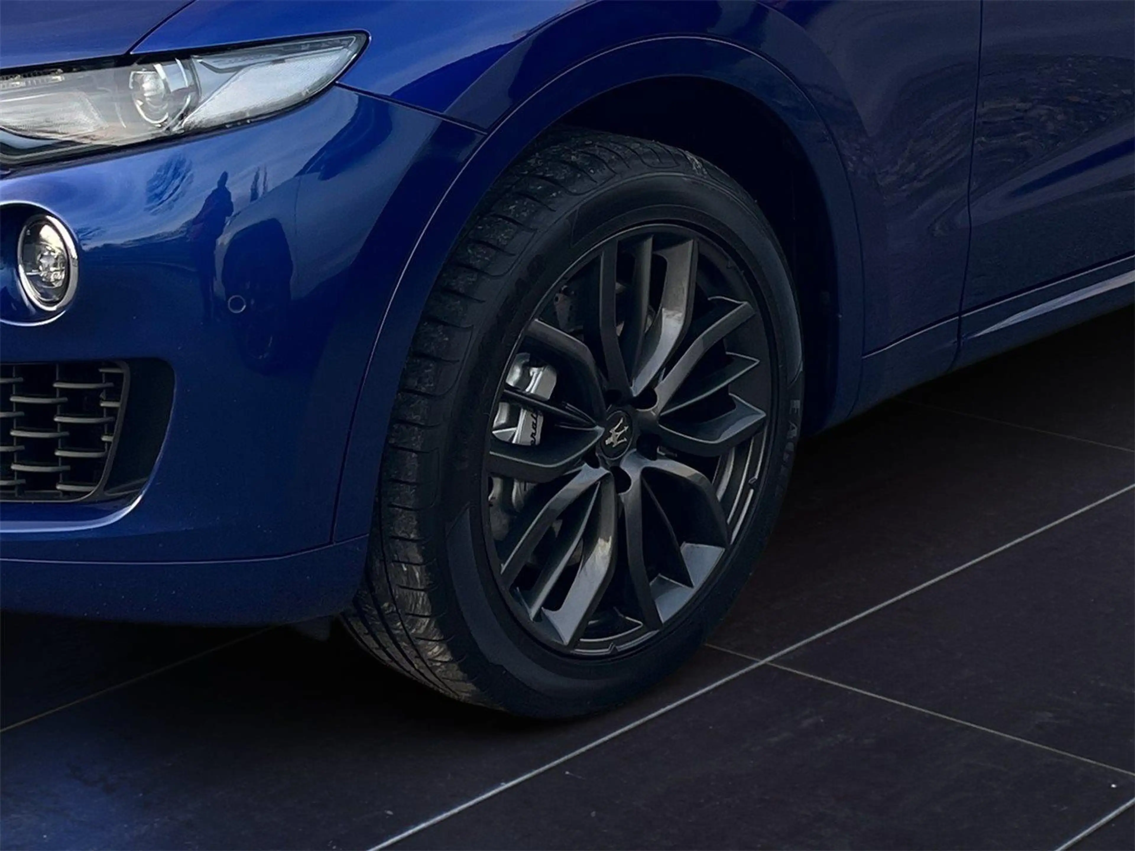 Maserati Levante SQ4 — photo 4