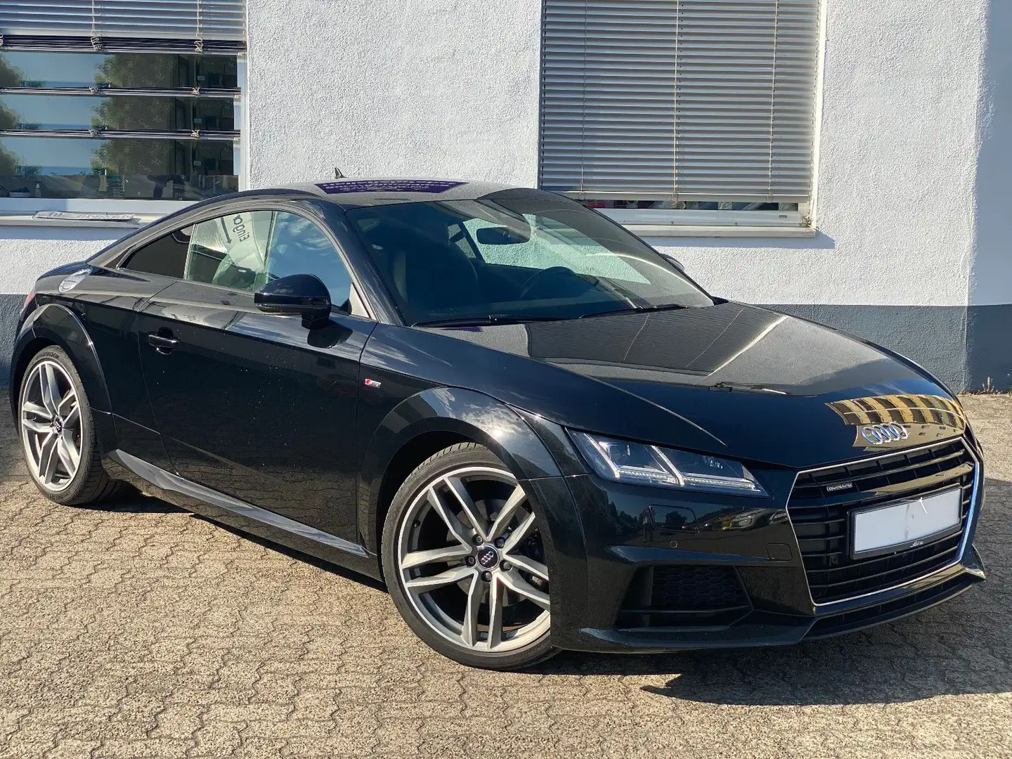 Audi TT Coupe 2.0 TFSI  S-Line Sportpaket quattro Noir - 1
