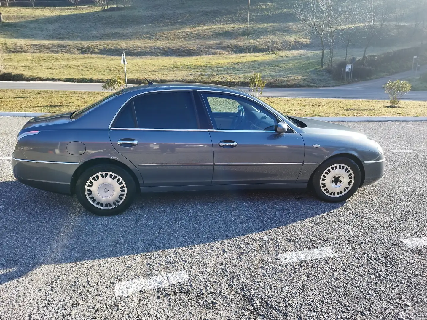 Lancia Thesis 2.4 jtd 20v Emblema 185cv auto - 2