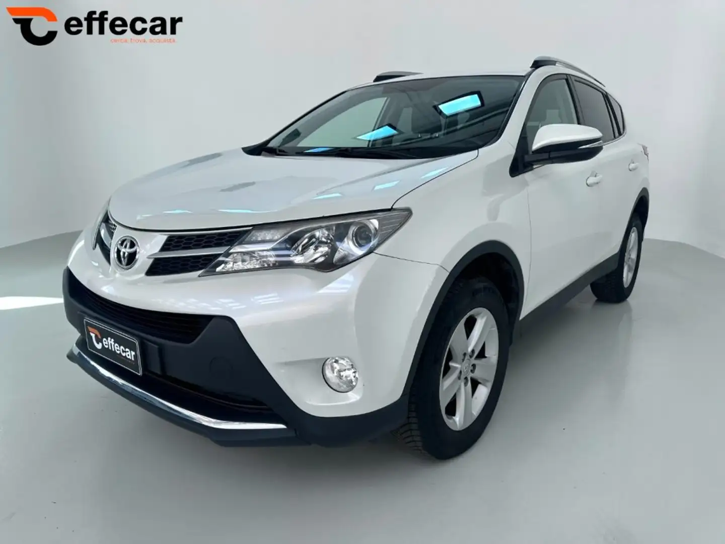 Toyota RAV 4 RAV4 2.0 D-4D 2WD Active Bianco - 1