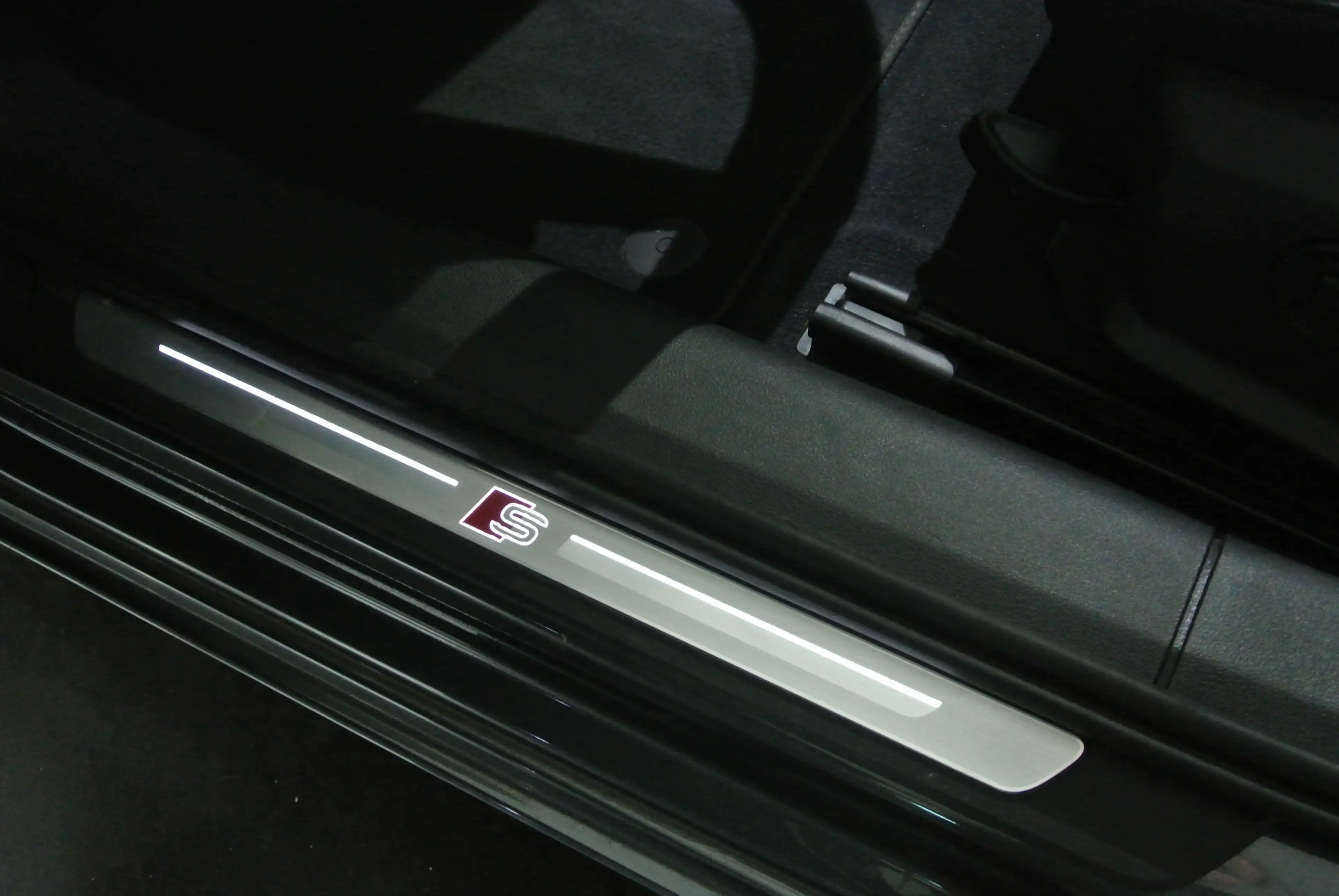 Audi A6 2.0 TFSI 40 S TRONIC BUSINESS ED SPORT — photo 11