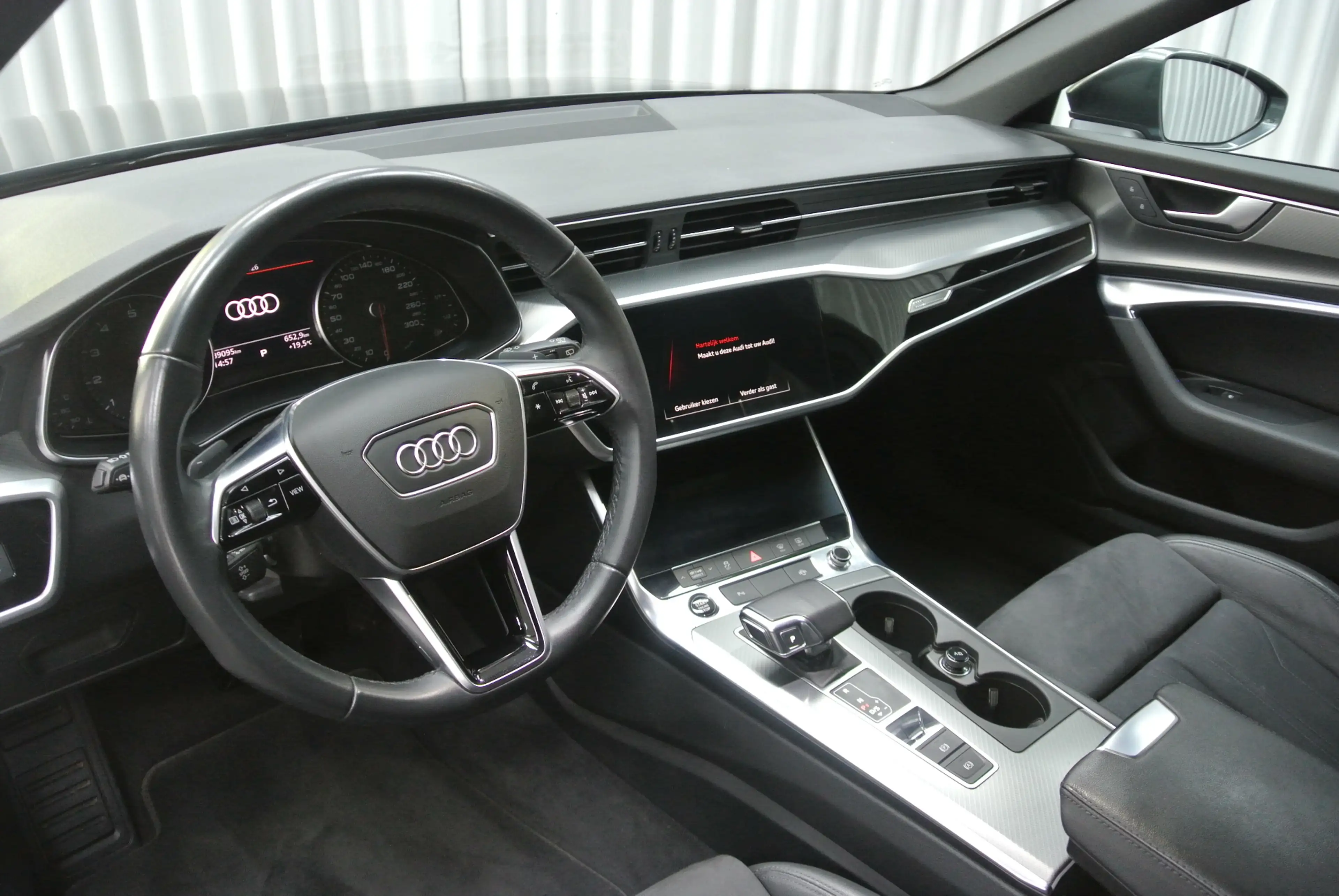 Audi A6 2.0 TFSI 40 S TRONIC BUSINESS ED SPORT — photo 12