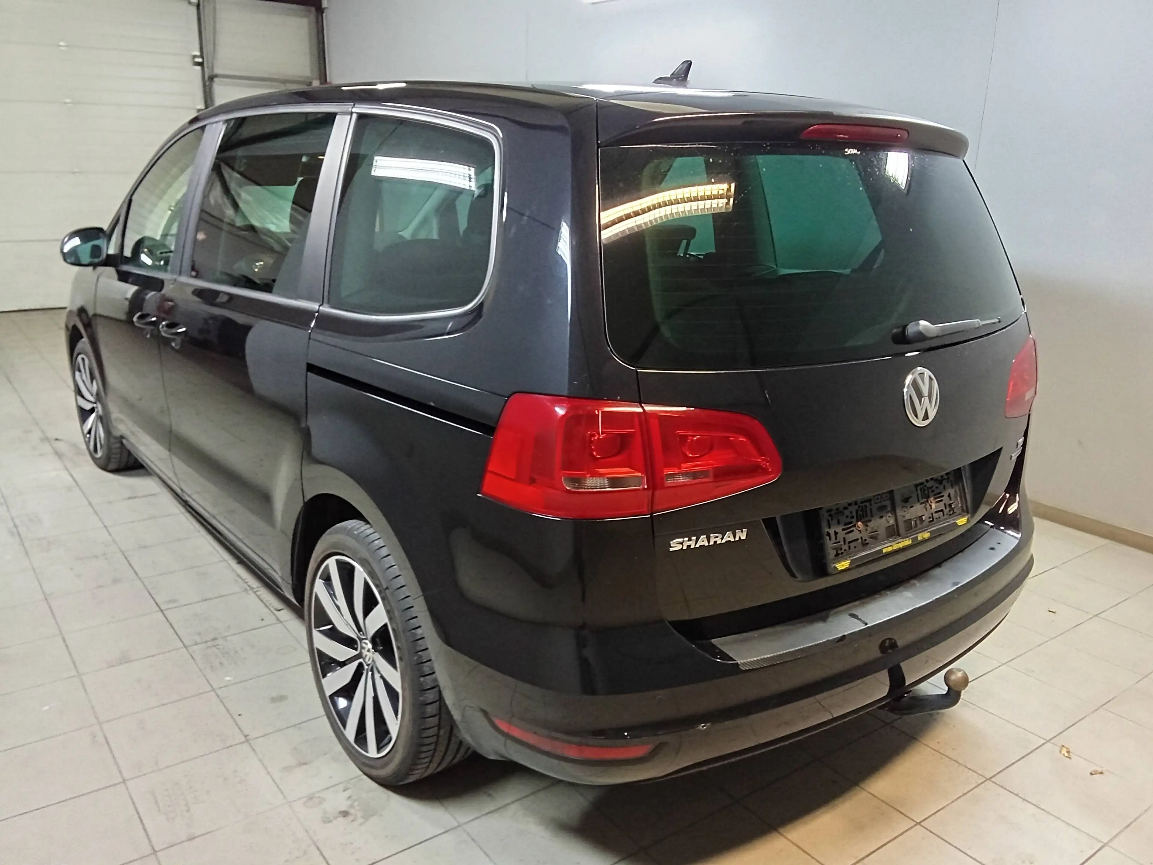 Volkswagen Sharan Trendline BMT — photo 3